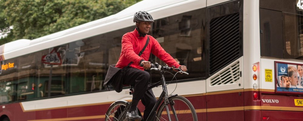 Saving money a key motivation for people to consider cycling in 2022